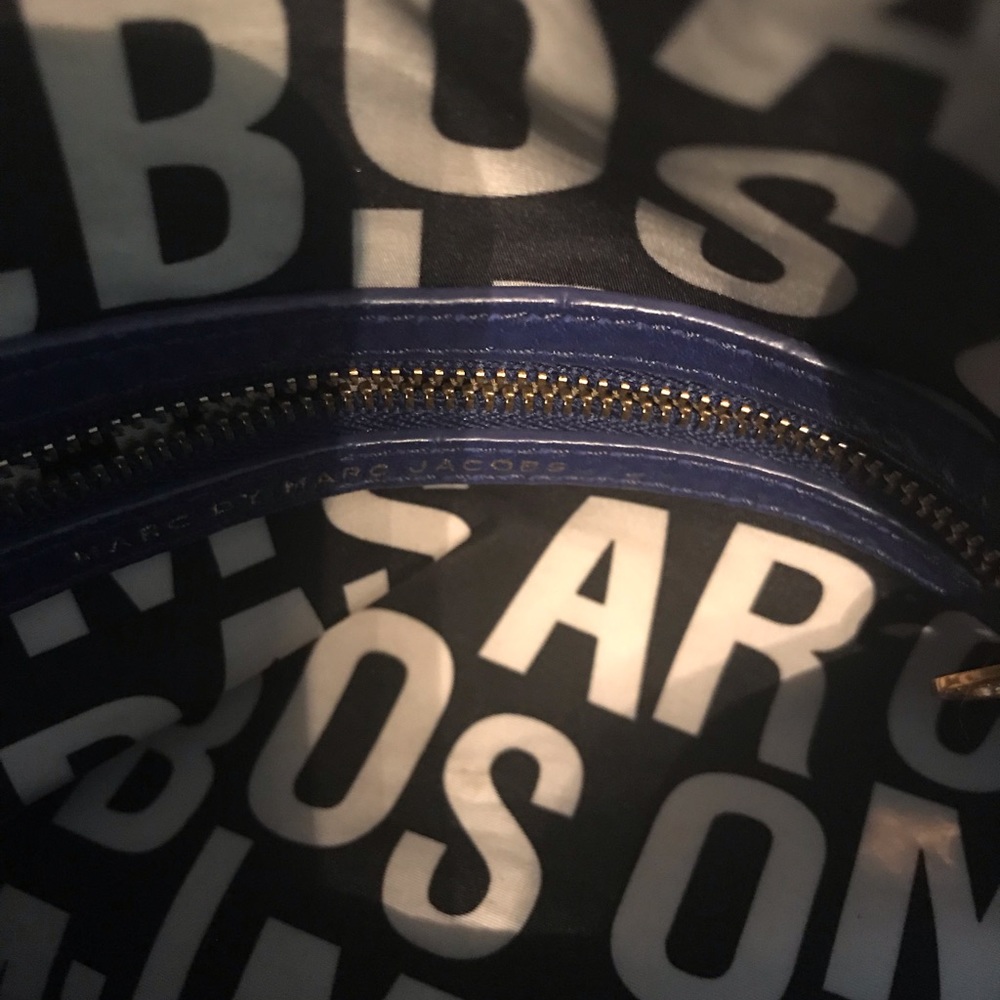 Marc by Marc Jacobs Classic Q Natasha Crossbody - Picture 6 of 7